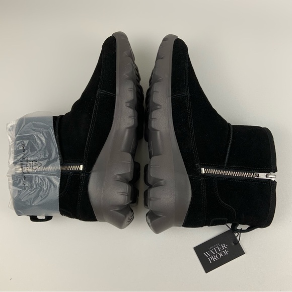 UGG Palomar Black Waterproof Suede Snow Ankle Boots size 8.5 - Picture 6 of 9